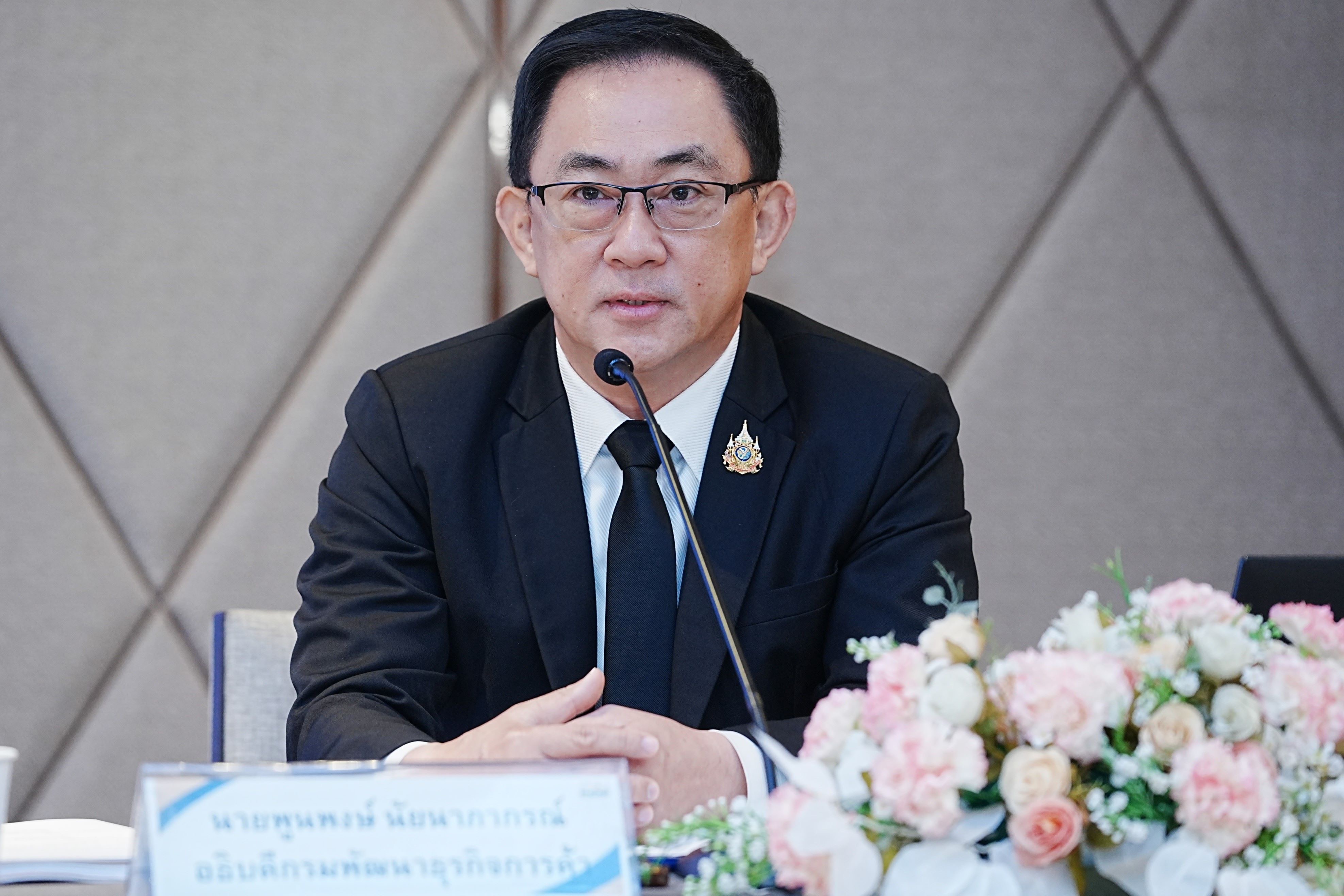 ‘ธุรกิจค้าปลีกไทย’ ยืนบนจุดหัวเลี้ยวหัวต่อ การแข่งขันสูง แต่ยังเติบโตต่อได้  แนะธุรกิจเร่งปรับโครงสร้าง รับพฤติกรรมผู้บริโภคยุคใหม่